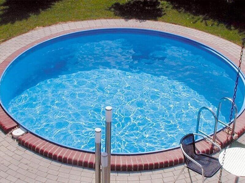 Bể bơi hình tròn